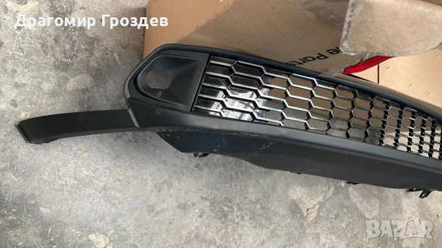 Долна част с решетка за предна броня Toyota Yaris Cross GR / Тойота Ярис крос (след 2021г.), снимка 4 - Части - 51137749