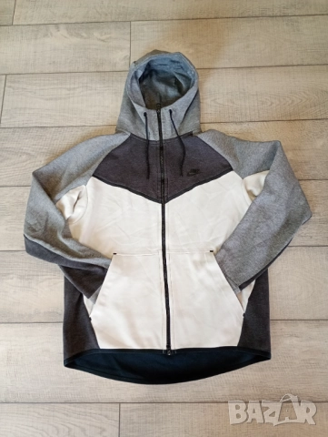 Nike Tech Sportswear мъжки суичър с качулка размер L 