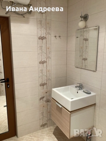 Тристаен апартамент под наем в Центъра, снимка 3 - Апартаменти - 54131369
