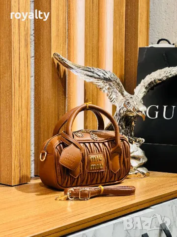 Miu Miu дамски чанти Различни цветове , снимка 5 - Чанти - 48999989