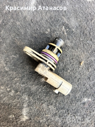 55201874. Дачик разпределителен вал за Фиат Гранде пунто 1.3 JTD. 75кс. 2008г