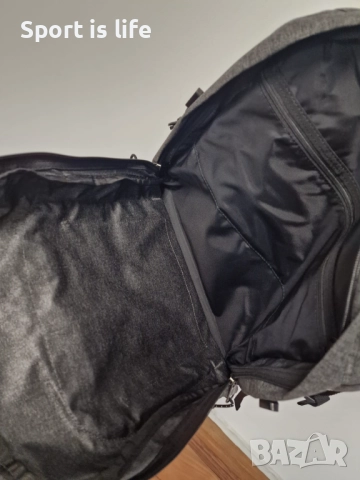 Eastpak Раница Ultimate, снимка 3 - Раници - 51972786