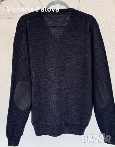 Пуловер V-деколте 100% меринос Италия, снимка 7 - Пуловери - 42549869
