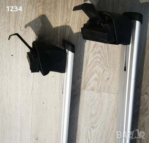 Алуминиев багажник (напречни греди) с THULE сет за TOYOTA Corolla и Auris(след 2013г), снимка 3 - Аксесоари и консумативи - 53953874