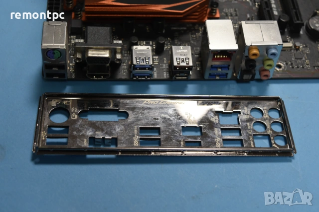 Дънна платка ASUS B150 PRO GAMING, снимка 2 - Дънни платки - 54354393