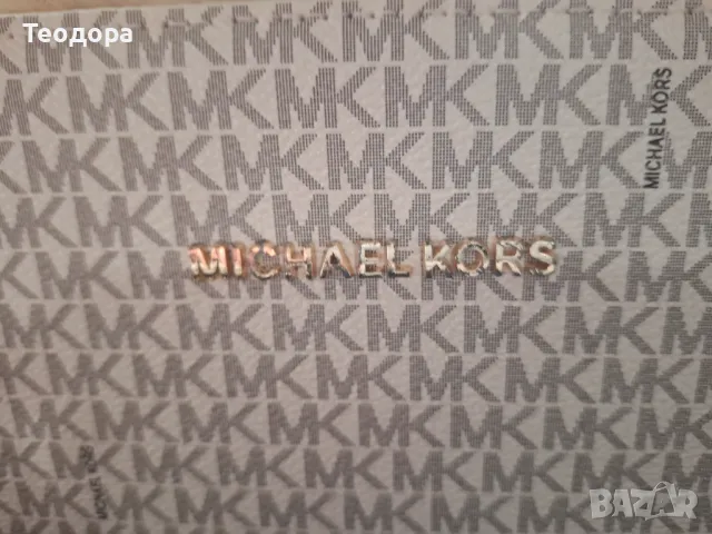 Дамска чанта на MICHAEL KORS, снимка 3 - Чанти - 48628172