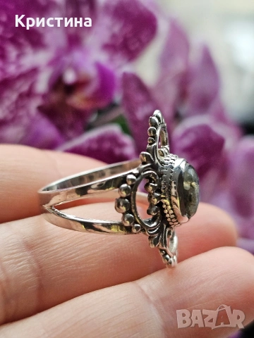 Сребърен пръстен с Лабрадорит, снимка 3 - Пръстени - 53905457