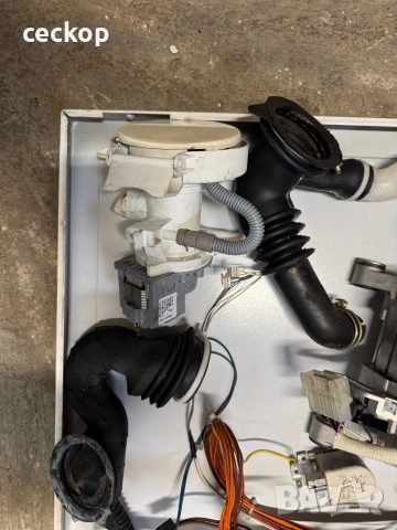 Части за пералня Gorenje WA 61081, снимка 4 - Перални - 52719555