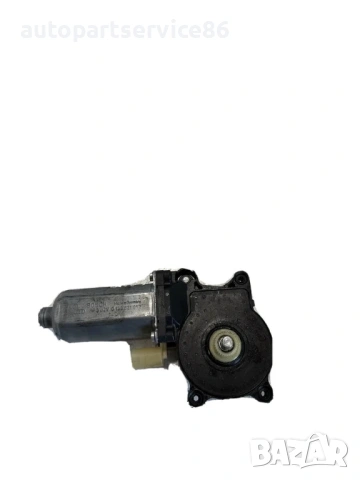 Мотор за стъклоповдигач на предна лява врата за Land Rover Range Rover (2006) 0130821952