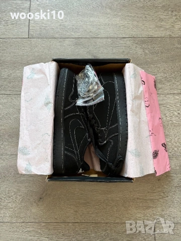 Jordan 1 x Travis Scott Retro Low Black Phantom Size EUR 44, снимка 16 - Маратонки - 54184633