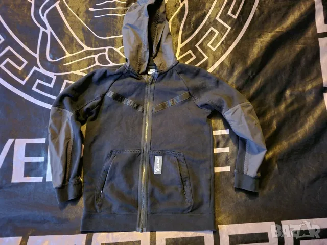 Nike air-max-размер-М-юношеска номерация, снимка 2 - Спортни дрехи, екипи - 47733956