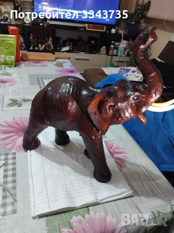 Фигура на слон покрита с естествена кожа., снимка 5 - Антикварни и старинни предмети - 53195297