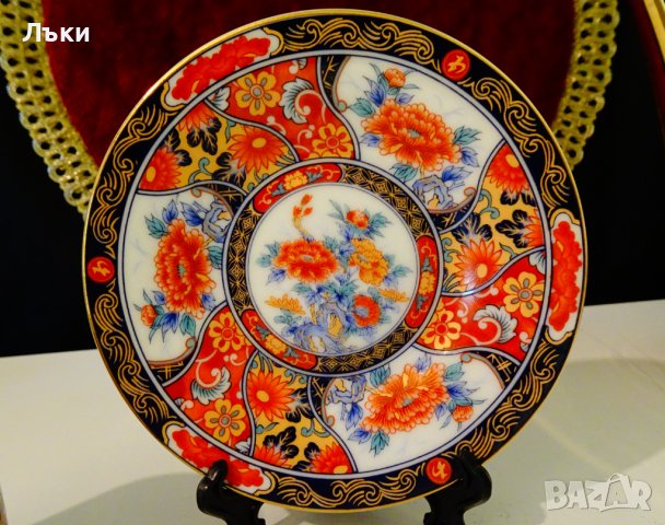 Чаша с чиния японски порцелан Eiwa Kinsei,злато,пауни. , снимка 2 - Антикварни и старинни предмети - 37925311