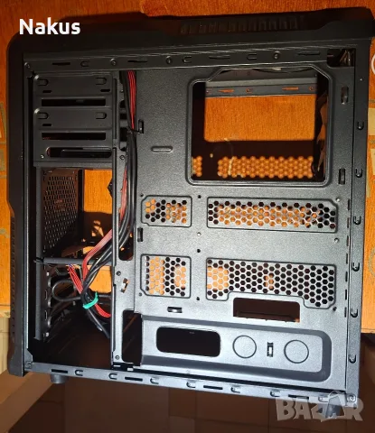 Кутия Zalman Z3 Plus+fans+Power Supplies, снимка 5 - Захранвания и кутии - 55850128