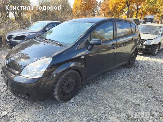 Toyota Corolla Verso 2.2 136кс на части тойота корола версо, снимка 8 - Части - 47839558