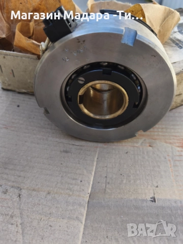 разпродажба на Електромагнитен съединител KLDO 10 TGL-22050 Electromagnetic multiplate clutch, снимка 3 - Резервни части за машини - 51531998