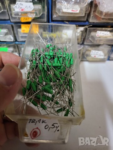 резистор, съпротивление, точно съпротивление, резистори  -12,1 килоома на 0,5 вата 