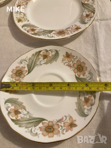 Порцеланови чинийки и чашки на Duchess, снимка 3 - Сервизи - 52333361