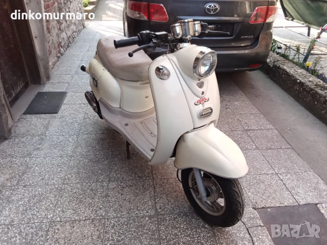 Скутер Yiying 49cc 4тактов, снимка 5 - Мотоциклети и мототехника - 53921796