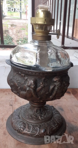 Стара газена лампа от мед бакър и стъкло