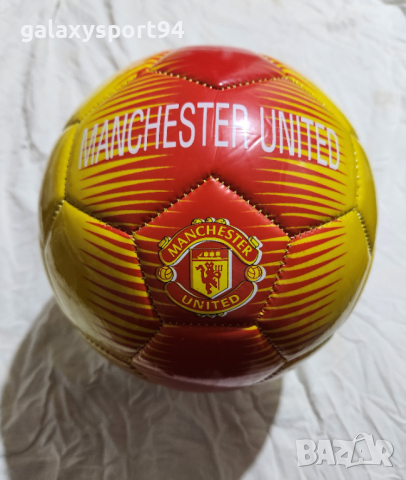 Футболна Топка Манчестър Юнайтед  Цвят жълт / Червен Код 22