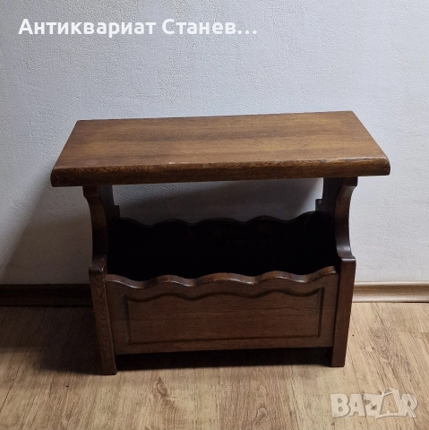 Масивна дъбова поставка за вестници