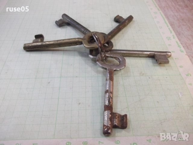 Лот от 5 бр. стари обикновенни ключа, снимка 5 - Колекции - 52109861