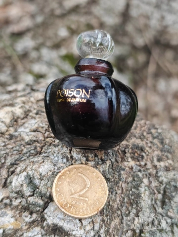 винтидж Poison Esprit De Parfum. , снимка 4 - Дамски парфюми - 53093432