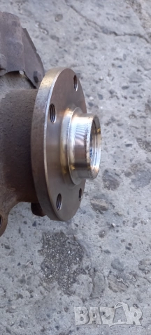 Преден десен шенкел за VW Passat B5, снимка 4 - Части - 51790937