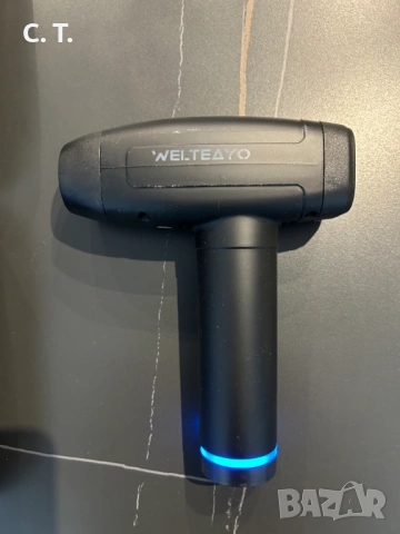 Масажен пистолет WELLTEAYO - мощен - почти нов комплект с 6 приставки, снимка 2 - Масажори - 54365336