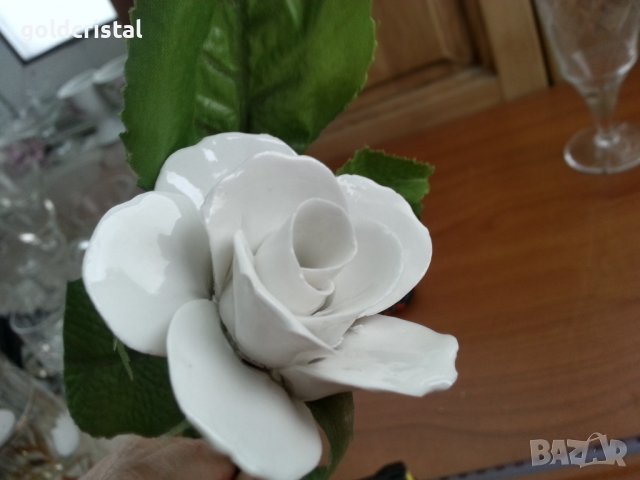 Порцеланова роза, снимка 4 - Антикварни и старинни предмети - 37685399