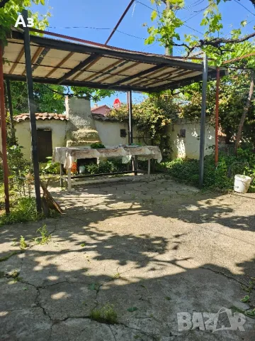 Продавам без Агенции! Две къщи в общ парцел. с. Борец.30км.от Пловдив, снимка 15 - Къщи - 50405102