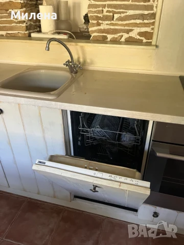 Кухненски бокс със шкафове и вградени уреди, снимка 5 - Други стоки за дома - 50766058