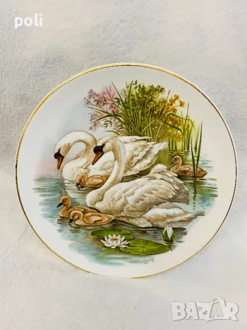 порцеланова чиния за стена 