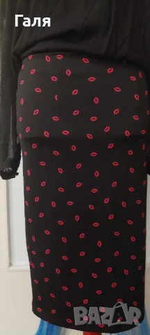 Дамска пола Целувки , снимка 3 - Поли - 51414383