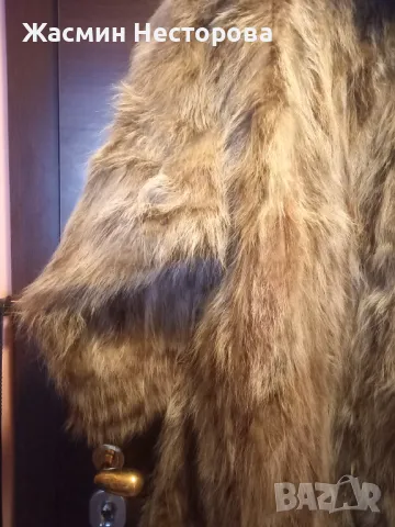 Дълго дамско кожено палто с естествен косъм от нутрия, снимка 7 - Палта, манта - 49125277