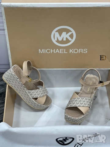 сандали Michael kors, снимка 8 - Сандали - 51444783