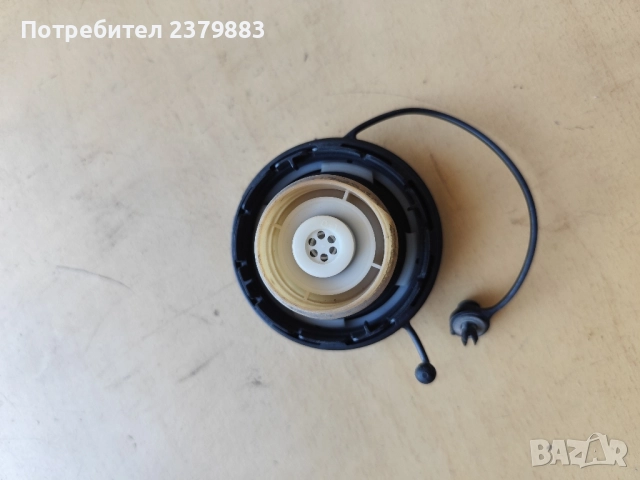 Капачка бензинов резервоар от Honda jazz , снимка 2 - Части - 51549861