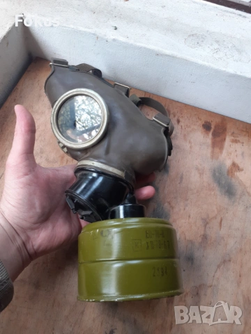 Стар противогаз, снимка 3 - Антикварни и старинни предмети - 54183031