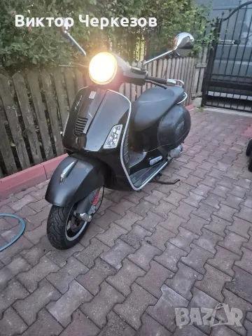 vespa 300 GTS spot , снимка 2 - Мотоциклети и мототехника - 56330648