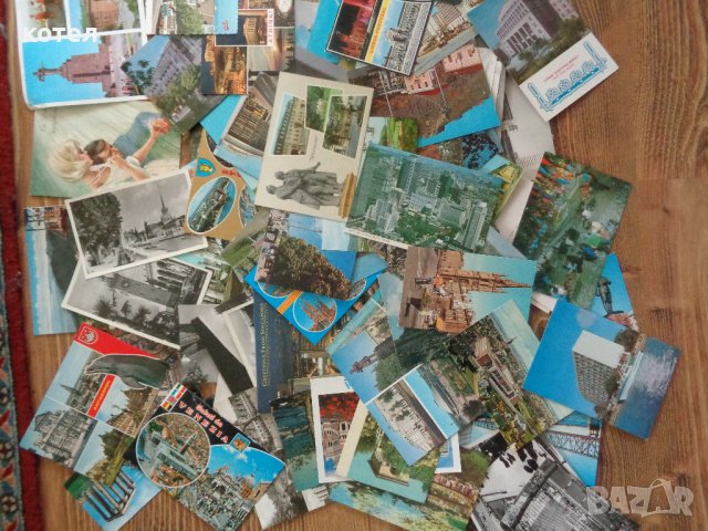 Продавам 200 броя  пощенски картички 1968 / 82 год., снимка 1 - Колекции - 40787514