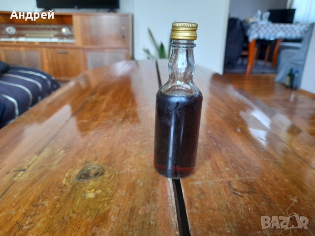 Старо Straw Berry, снимка 3 - Други ценни предмети - 36713474