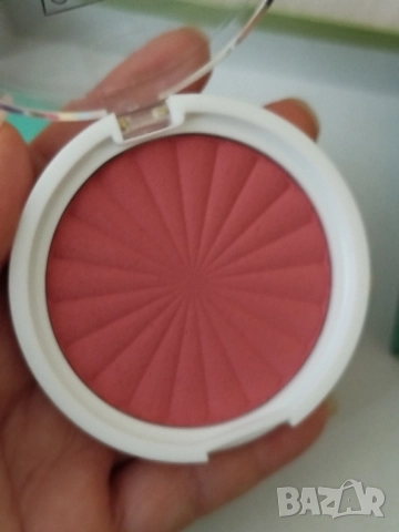 Руж Офра , снимка 2 - Декоративна козметика - 52122615