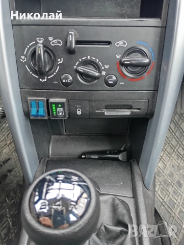 Пежо 207 бензин / газ, снимка 9 - Автомобили и джипове - 52865362