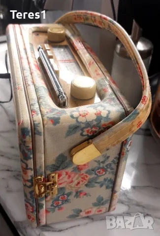 Roberts New Revival Радио Английско, снимка 11 - Радиокасетофони, транзистори - 48484551