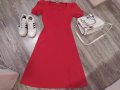 Червена лятна рокля 