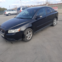 Volvo S40, снимка 2 - Автомобили и джипове - 44650544