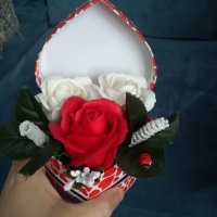 Сърца с ароматни съпунени рози , снимка 3 - Изкуствени цветя - 35643517