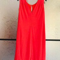 Продавам елегантна червена рокля на Дика 36 номер , снимка 8 - Рокли - 36477194
