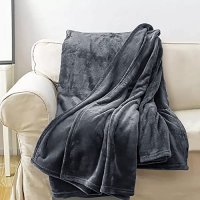 Ново меко пухкаво Поларено Одеяло Покривало за легло спалня диван уют , снимка 2 - Олекотени завивки и одеяла - 40106761